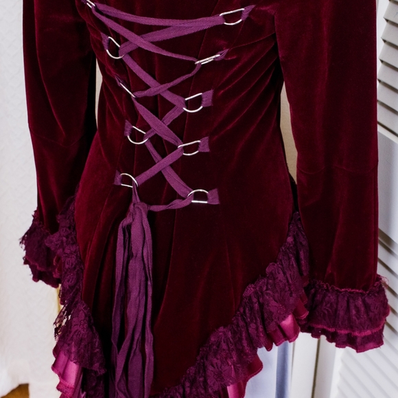 Steampunk Ruffle Jacket - Picture 2 of 4